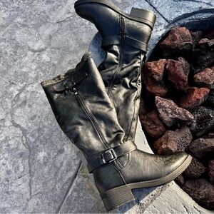 Black Boots wide calf